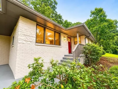 2918 Santa Monica Dr, Decatur, GA 30032