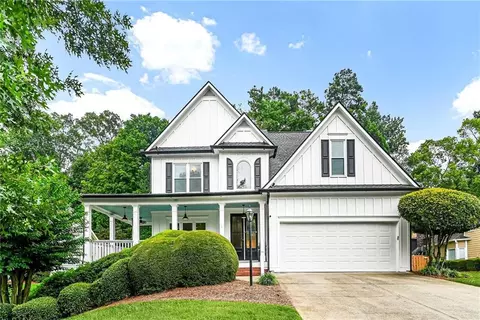 2437 Retreat Close, Marietta, GA 30066