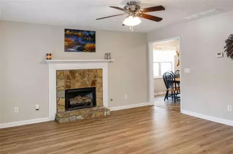 523 S River Dr S, Jackson, GA 30233 photo 6