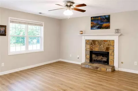 523 S River Dr S, Jackson, GA 30233 photo 7