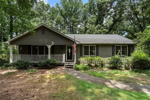 1982 Winding Creek Ln SW, Marietta, GA 30064