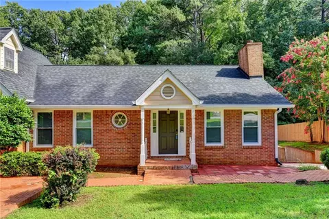 5025 Leeshire Trl #7, Tucker, GA 30084