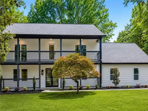 5030 Nesbit Ferry Ln, Sandy Springs, GA 30350