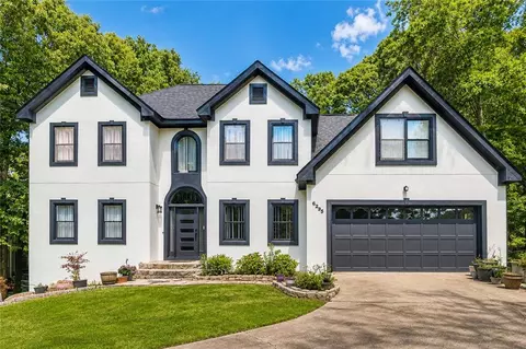 6235 Germantown Dr, Flowery Branch, GA 30542