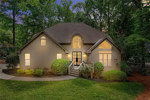 4235 Loch Highland Pkwy NE, Roswell, GA 30075