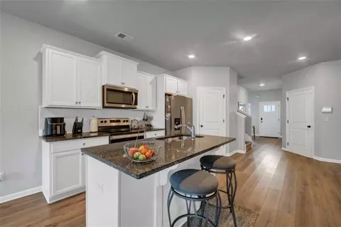 Entry Way - 11655 Stovall Pl, Hampton, GA 30228 photo 5 of 11