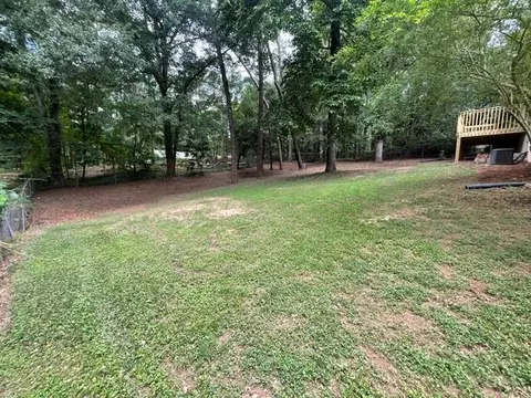 Exterior - 852 Pine Shadow Ln, Winder, GA 30680 photo 8 of 12