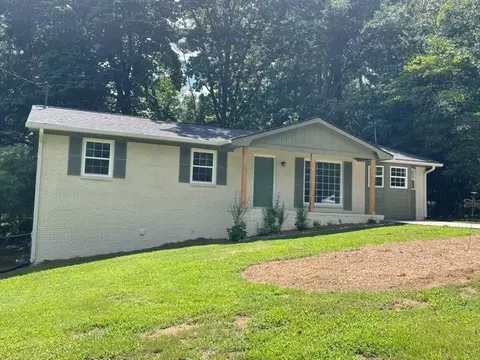 Exterior - 852 Pine Shadow Ln, Winder, GA 30680 photo 10 of 12