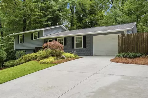 3651 Cold Spring Ln, Atlanta, GA 30341 photo 3