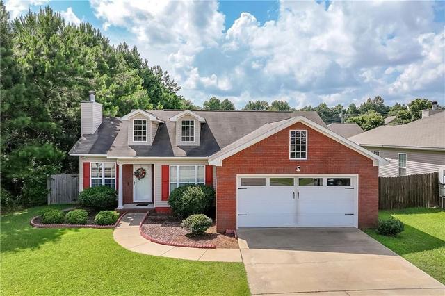 2902 Waterford Blvd, Opelika, AL 36804