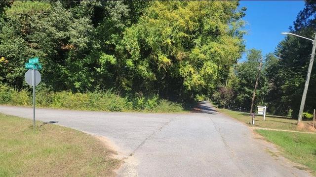 1855 N Drive Dr SW, South Fulton, GA 30331