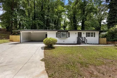 4720 Shoshonee Trl, College Park, GA 30349