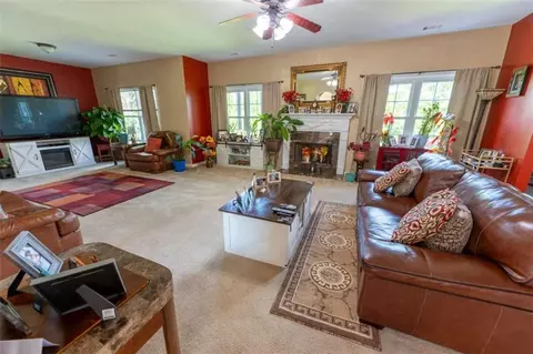 Living - 216 Rustico Ct, Mcdonough, GA 30253 photo 3 of 3
