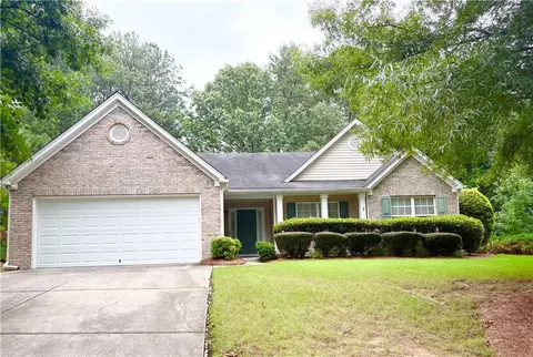 3877 Cove Top Ct, Loganville, GA 30052