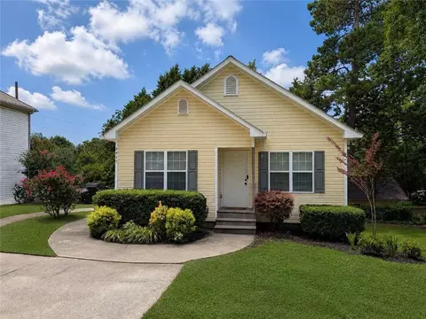 4945 Comet St, Cumming, GA 30041
