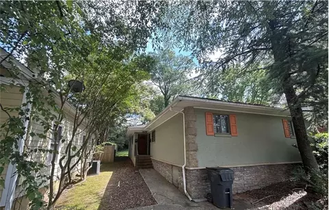 1332 Eubanks Ave, East Point, GA 30344