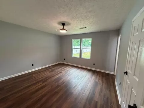 5602 Phillips Dr, Morrow, GA 30260 photo 16