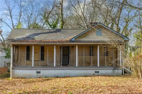 2965 Pearl St, East Point, GA 30344