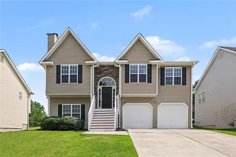 387 Moreland Cir, Hiram, GA 30141
