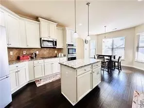 Kitchen - 108 Escalade Dr, Mcdonough, GA 30253 photo 2 of 2