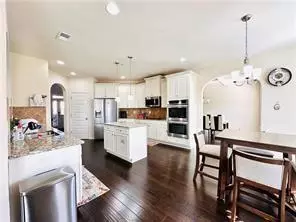 Entry Way - 108 Escalade Dr, Mcdonough, GA 30253 photo 8 of 12
