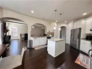 Entry Way - 108 Escalade Dr, Mcdonough, GA 30253 photo 9 of 12