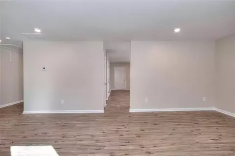 Entry Way - 407 Wall St, Monroe, GA 30655 photo 1 of 2