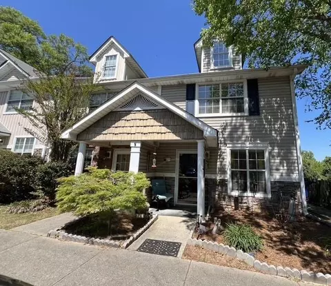 208 Park St #106, Dallas, GA 30132