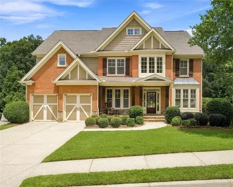 265 Beech Tree Holw NW, Sugar Hill, GA 30518
