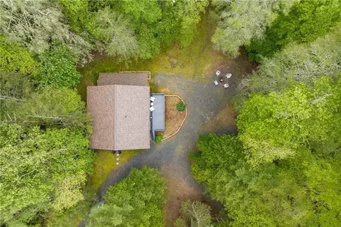 333 Bent Wood Ln, Blue Ridge, GA 30513