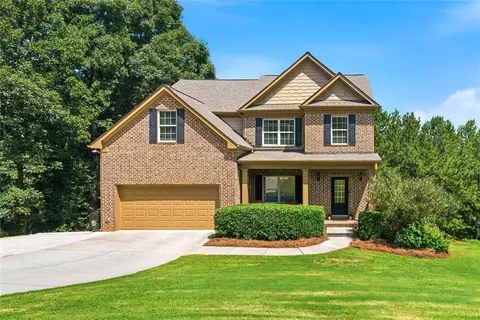 905 Maple Creek Ct, Loganville, GA 30052