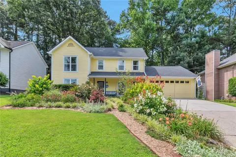 6697 Gunstock Ln, Tucker, GA 30084