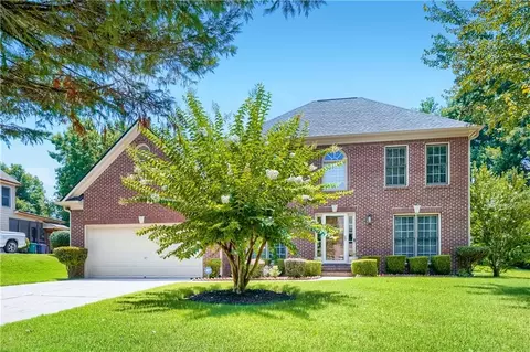 3609 River Edge Ct, Decatur, GA 30034