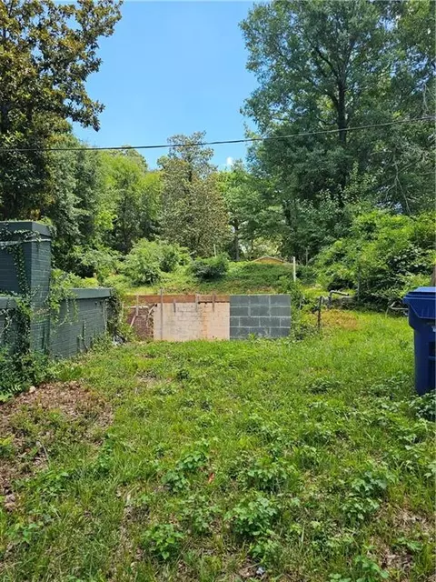 531 Chappell Rd NW, Atlanta, GA 30318