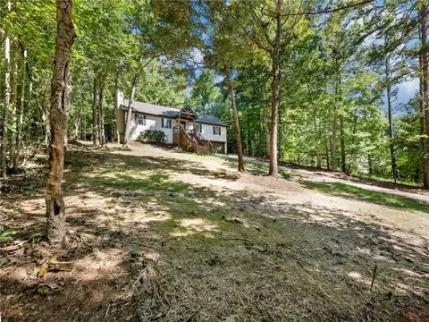 Exterior - 3930 Pine Tree Ln, Gainesville, GA 30501 photo 12 of 13