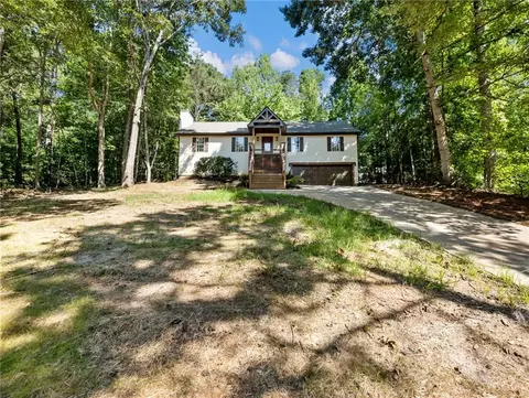 Exterior - 3930 Pine Tree Ln, Gainesville, GA 30501 photo 10 of 13