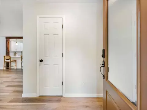 Entry Way - 3930 Pine Tree Ln, Gainesville, GA 30501 photo 1 of 3