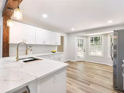 Kitchen - 3930 Pine Tree Ln, Gainesville, GA 30501 photo 2 of 6