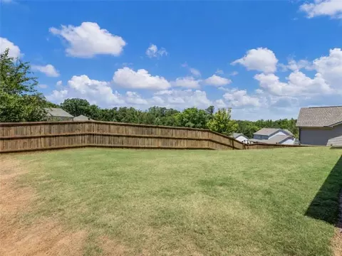 Exterior - 543 Calgary Downs Dr, Winder, GA 30680 photo 7 of 7