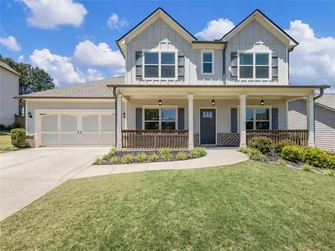 Exterior - 543 Calgary Downs Dr, Winder, GA 30680 photo 2 of 7