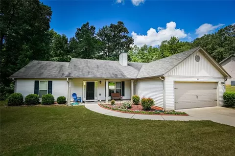 Exterior - 829 Bethany Estates Dr, Monroe, GA 30655 photo 3 of 6