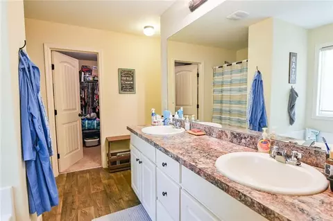 Entry Way - 829 Bethany Estates Dr, Monroe, GA 30655 photo 2 of 4