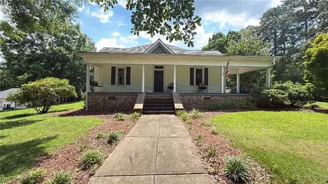 400 Heard St, Flovilla, GA 30216