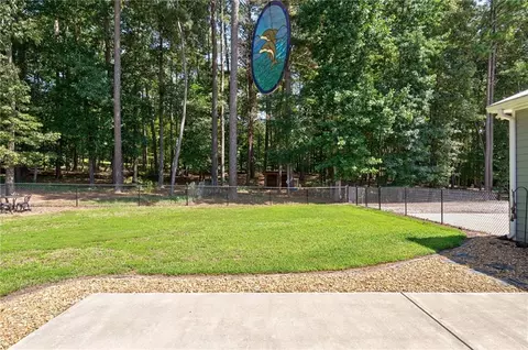 Exterior - 610 Spring View Dr, Covington, GA 30014 photo 9 of 21