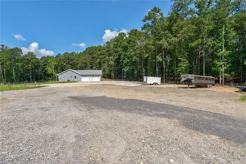 Exterior - 610 Spring View Dr, Covington, GA 30014 photo 19 of 21