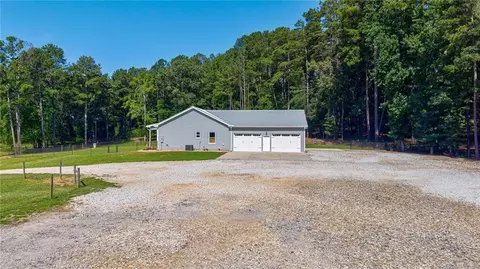 Exterior - 610 Spring View Dr, Covington, GA 30014 photo 10 of 21