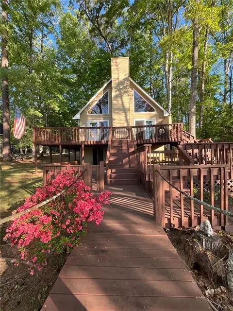 141 Steel Bridge Ct, Eatonton, GA 31024