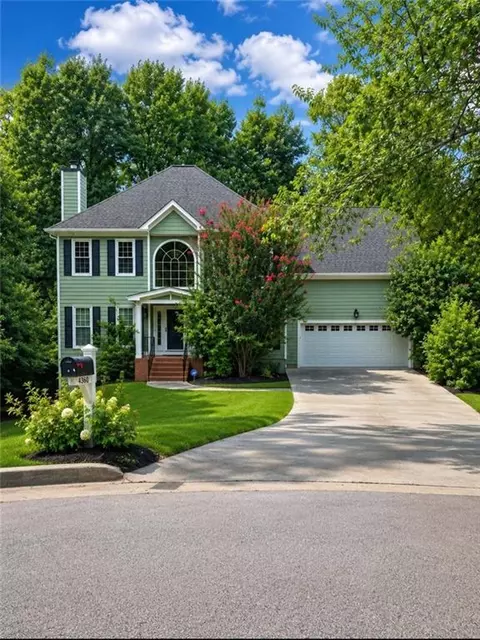 3045 SW Summit View Ct SW, Snellville, GA 30078