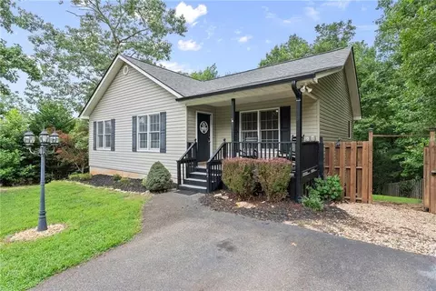92 Cedar Springs Ln, Dahlonega, GA 30533