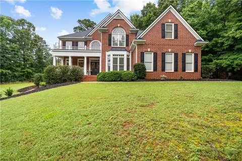 340 Broadmoor Dr, Fayetteville, GA 30215